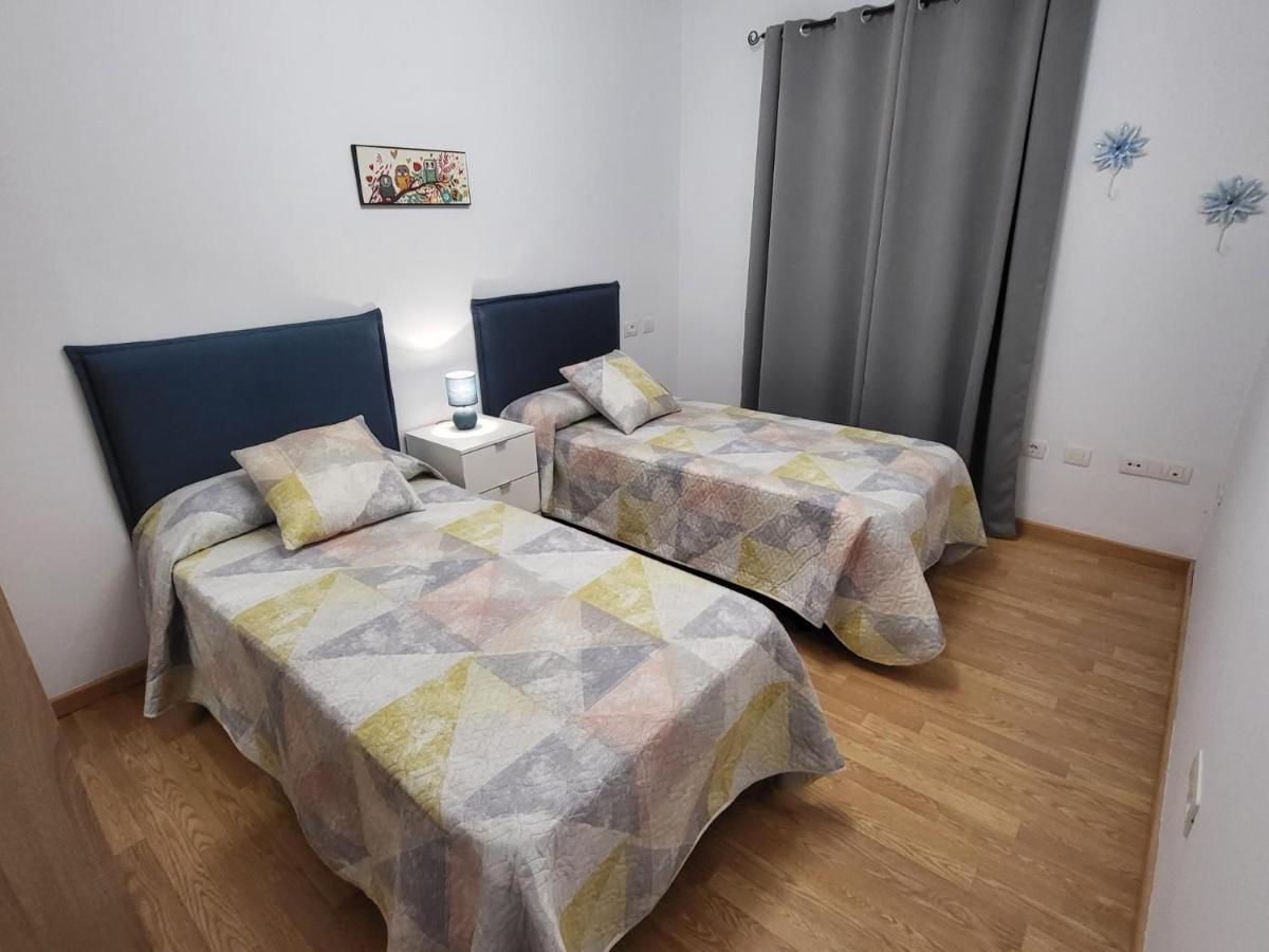 Casa Matele 2 Bed Apt Арона Екстер'єр фото