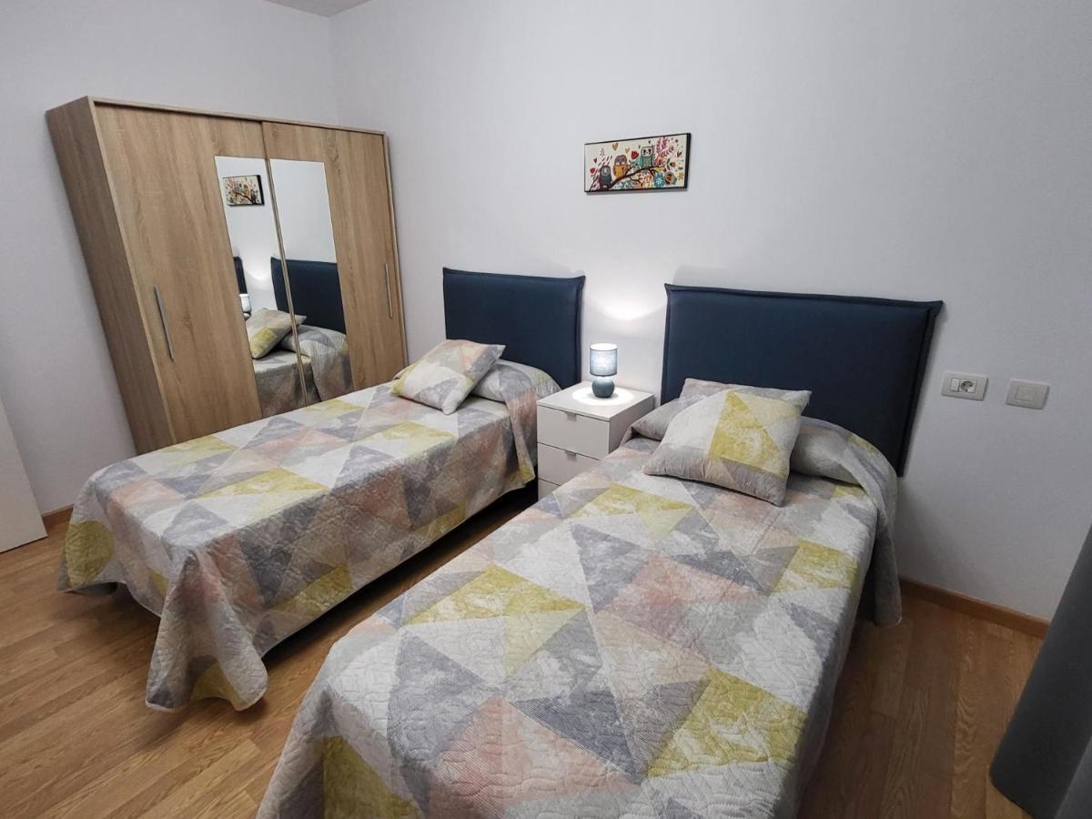Casa Matele 2 Bed Apt Арона Екстер'єр фото